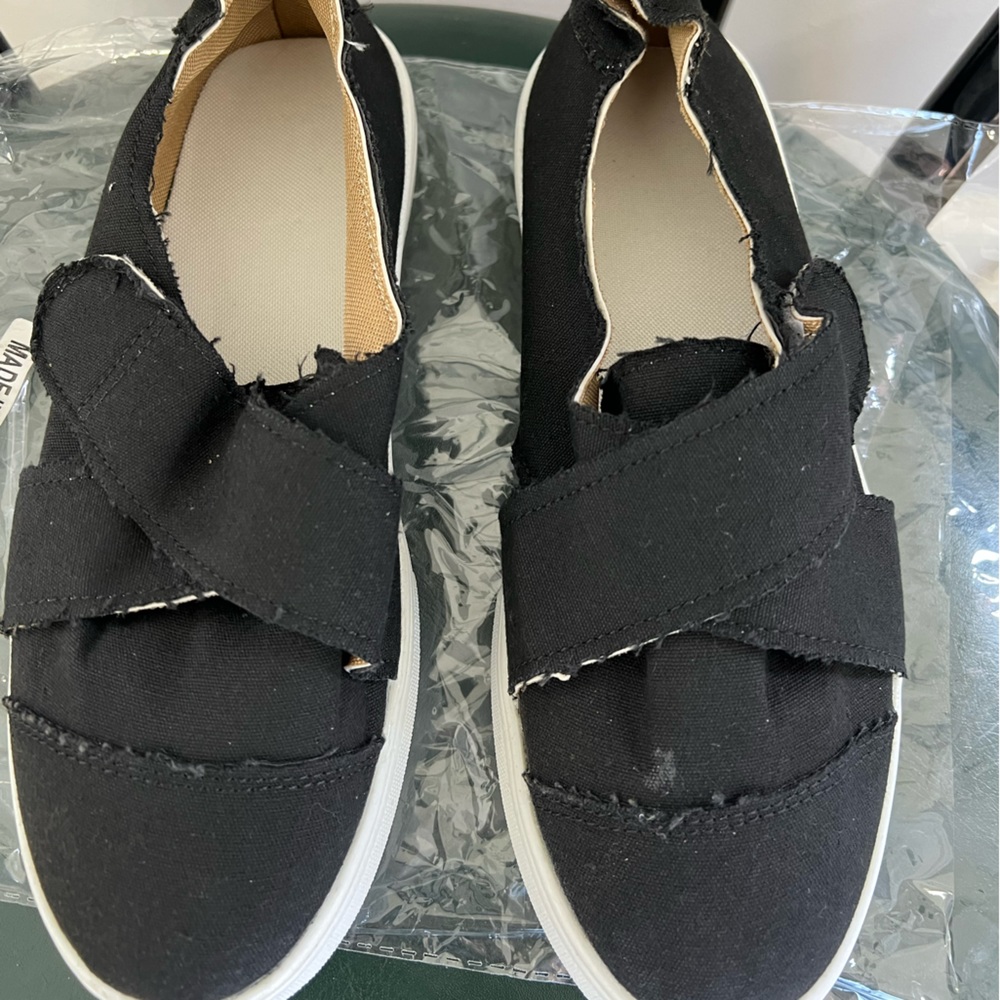Black Shoes with Velcro Strap